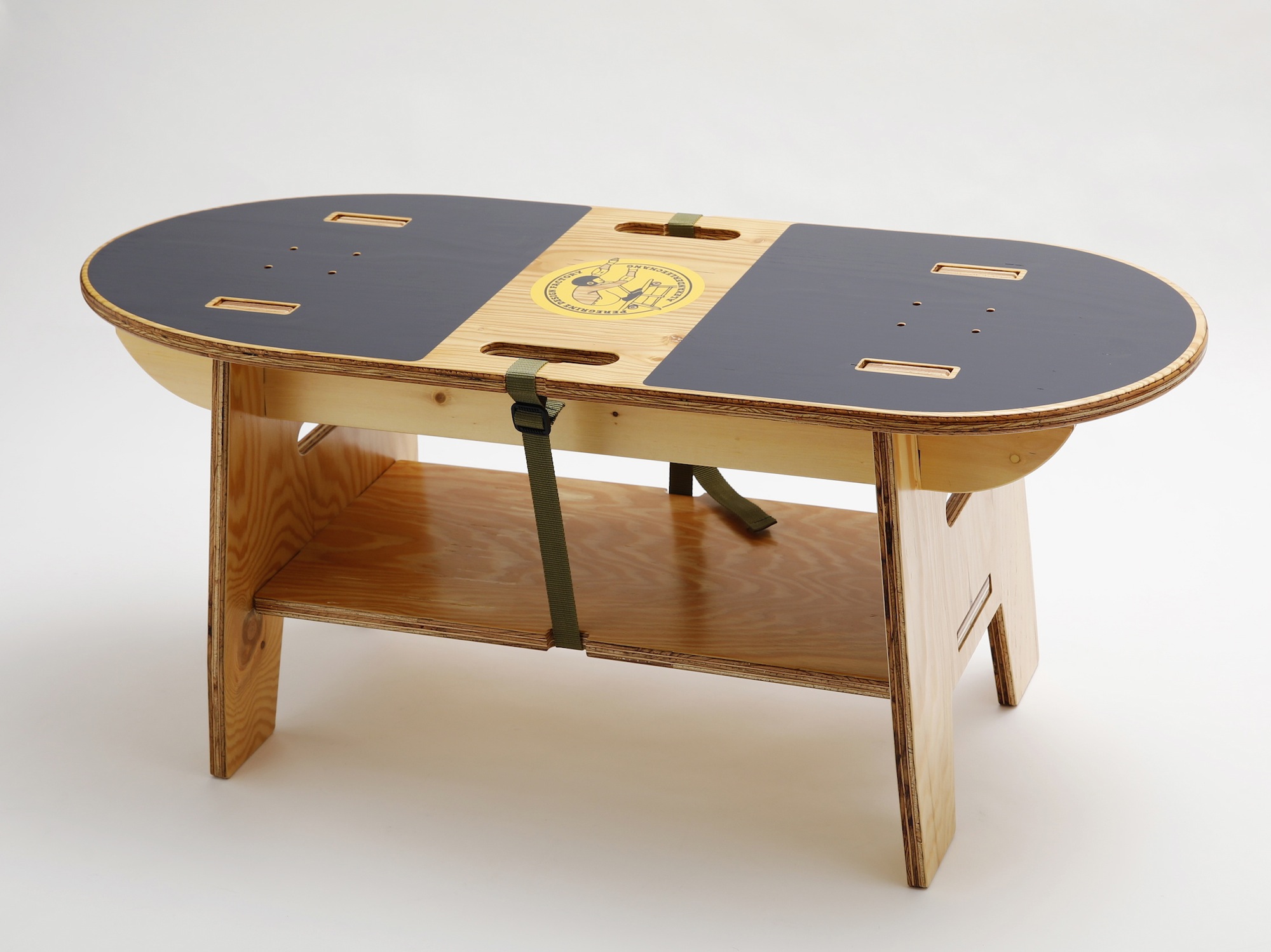 Peregrine Furniture  sk8 table 美品