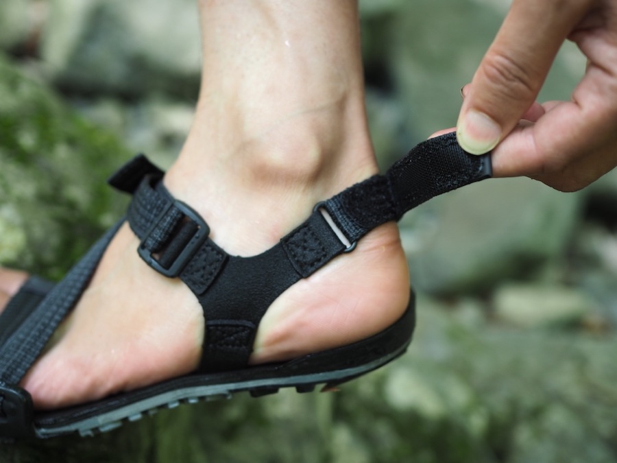 森勝さん、山でゼロシューズ履いてみた。シューズとサンダルどちらが