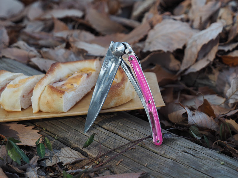 個性派ポケットナイフを一本持とう。登山、キャンプのこだわり
