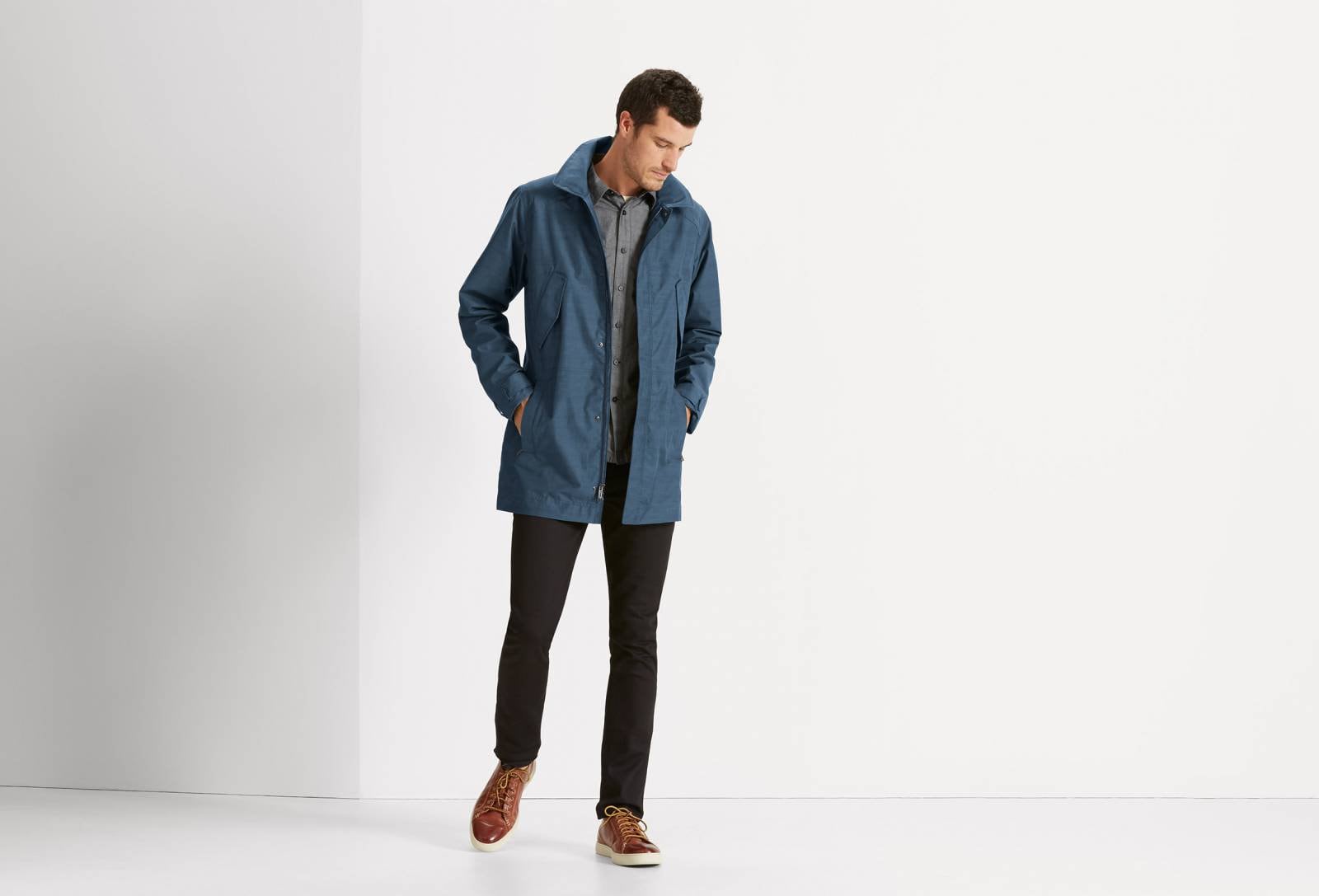 QUINTESSENTSHELL WATERPROOF TRENCH COAT